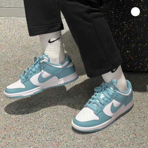 耐克/Nike Dunk酒红男子低帮休闲板鞋DV0833-115 - 图1