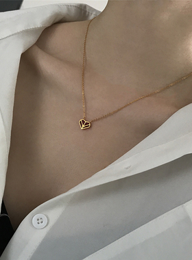 简约小众法式设计感ins冷淡风红色爱心项链女18K金色锁骨链网红潮