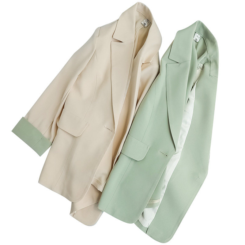 小西装外套春秋短款休闲2021新款 钟荷西装