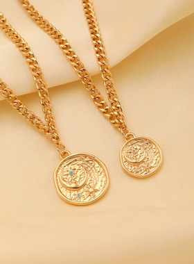 New retro golden pendant portrait necklace Ladies' jewelry