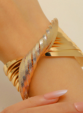 手镯 Exaggerated Bracelet Women's Fashion Punk Party bangle