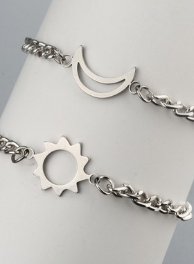 New fashionable bracelets, cards, stars, moon, jewelry 手链