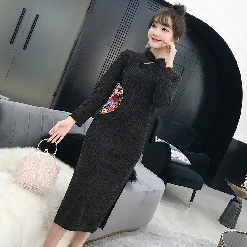 复古中国风春秋改良版旗袍2025新款长袖年轻款气质新中式连衣裙 - 图2