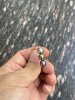 Colorful 8 8.5mm Tahitian 3-bead balance beam ring 18k thick gold arm inlaid, shot in natural light