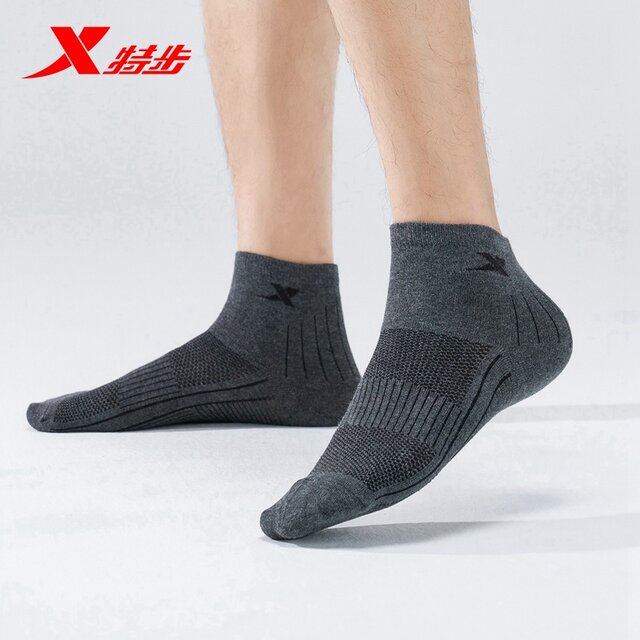 ຖົງຕີນສອງເທົ່າ breathable socks Xtep ກາງ calf ຂອງຜູ້ຊາຍ