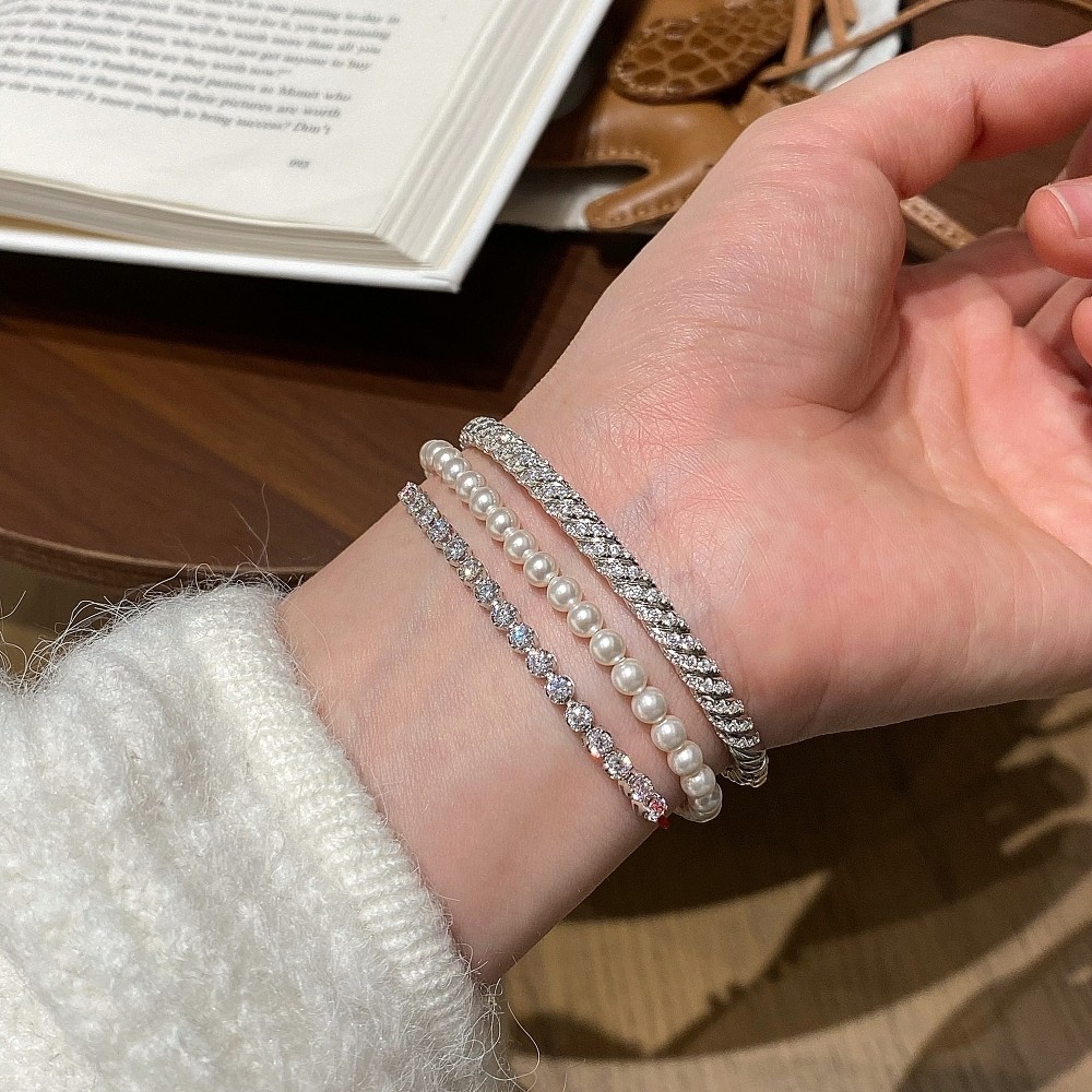 6分钻红绳排钻手链925纯银轻奢高级感小众设计花蕾本命年礼物,淘宝优惠券,粉丝福利购,淘宝优惠卷