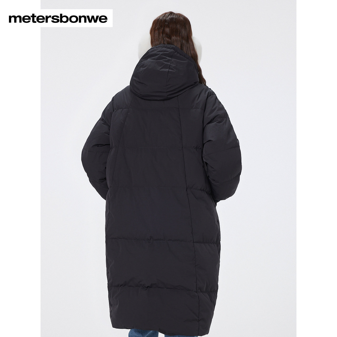  美特斯邦威outlets店羽绒服