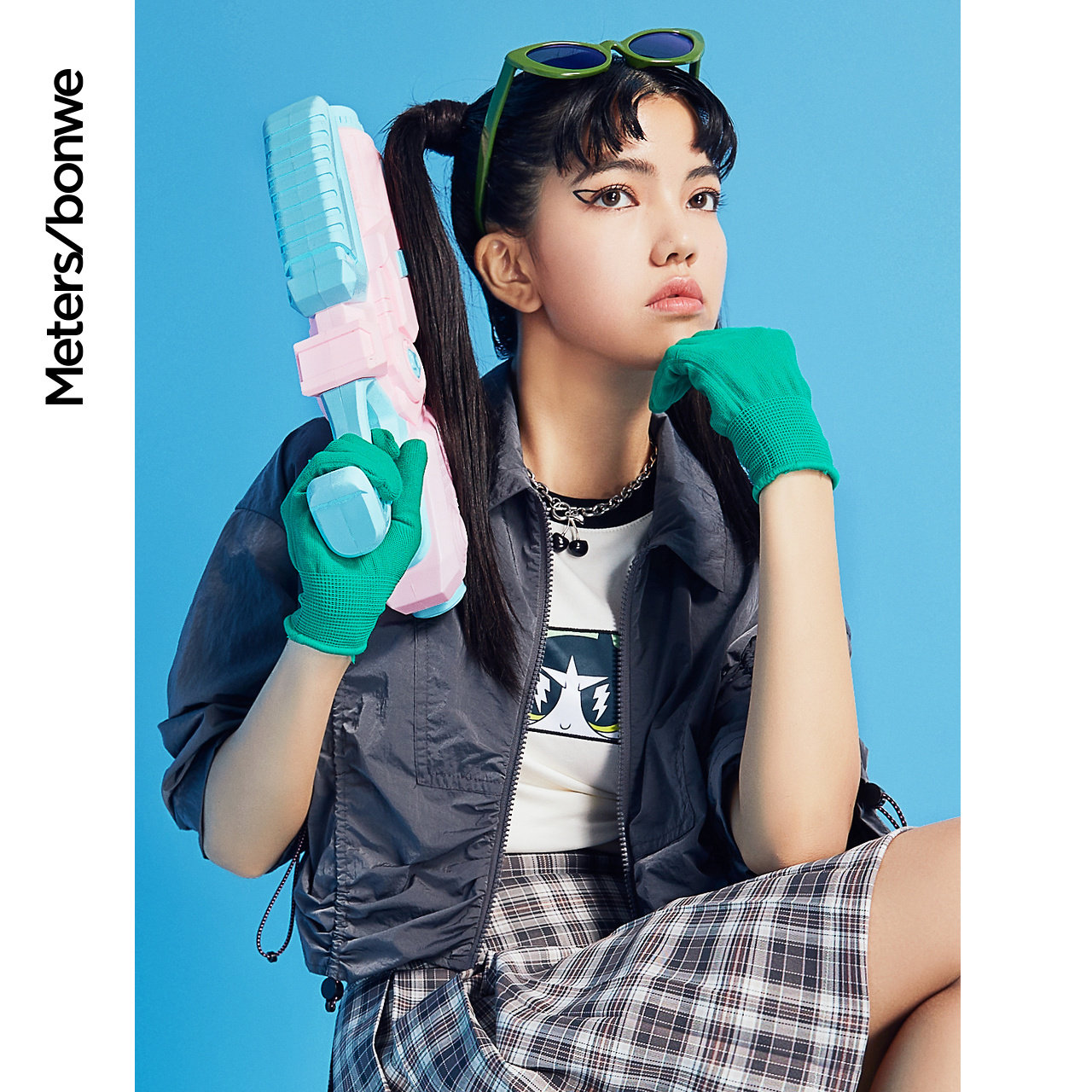  美特斯邦威outlets店短外套