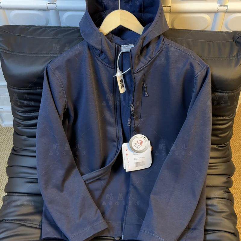 意奢猛货 Airpro-Heat方格暖绒科技功能防风男女情侣运动休闲外套,淘宝优惠券,粉丝福利购,淘宝优惠卷