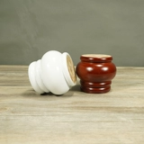 Твердый деревянный диван