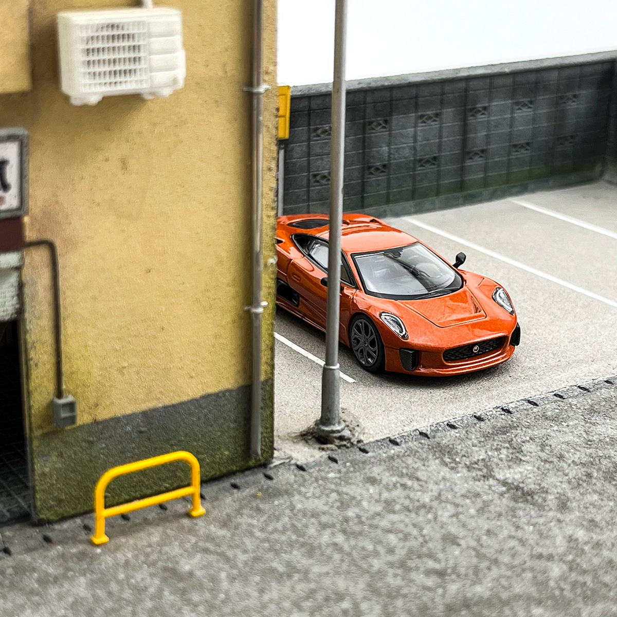 现货 MINIGT 1:64 #903 捷豹C-X75 Spectre 合金汽车模型 挂卡 - 图0