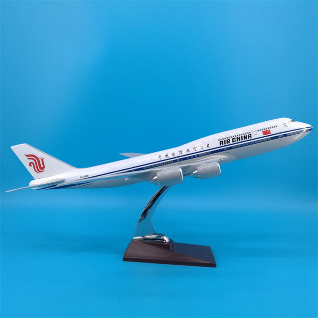 Air China resin aircraft model souvenir
