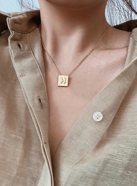 英文字母方牌定制网红同款项链