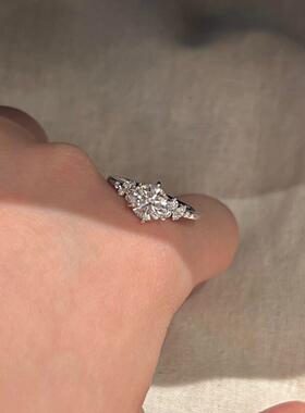 网红ins小巧1克拉仿莫桑石柏林