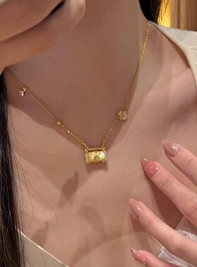 新中式四叶草拉丝凤凰小金锁包