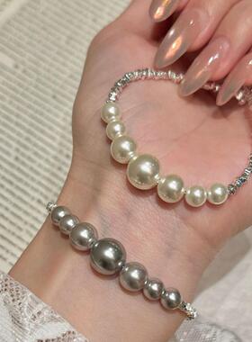 灰色白色珍珠碎银子手链女轻奢