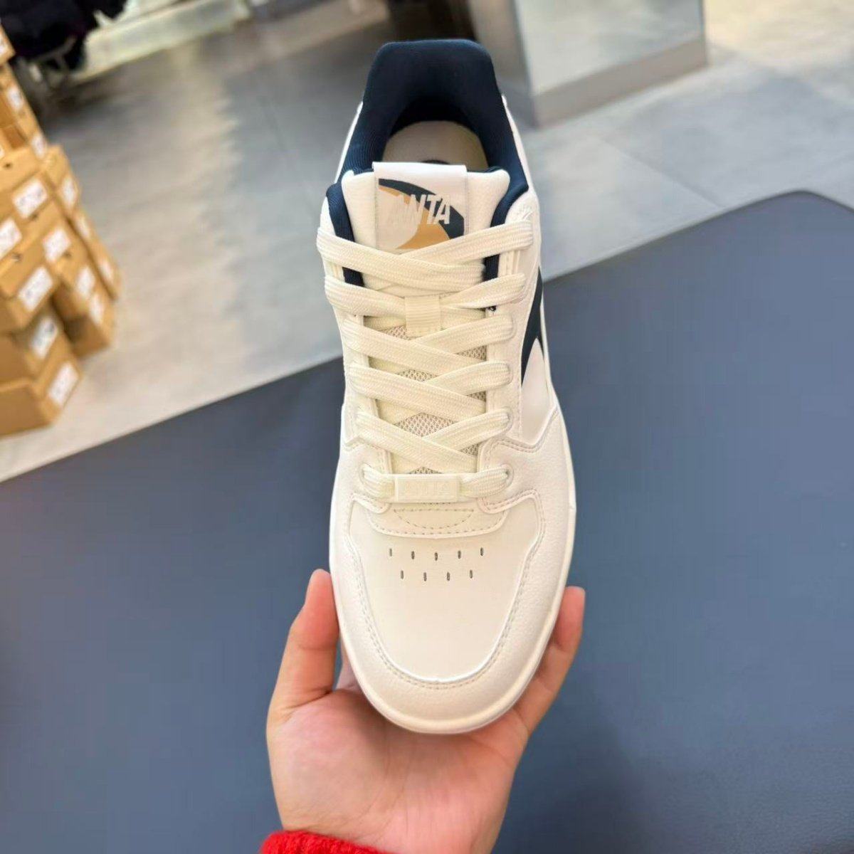 好事发生 月影丨新年潮流撞色板鞋男马年红色运动鞋112618016,淘宝优惠券,粉丝福利购,淘宝优惠卷