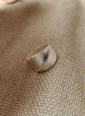 青岛外贸饰品指环欧美风潮流时尚金属戒指简约气质个性无光银戒指