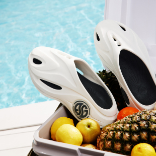 361游鲸2户外沙滩洞洞鞋