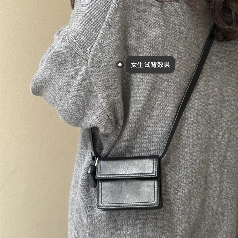 cos2025春夏新款牛皮小方包女小众迷你单肩斜挎零钱包卡包耳机包,淘宝优惠券,粉丝福利购,淘宝优惠卷