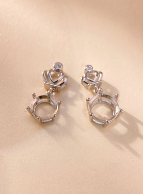 简约莫桑石镶嵌空托吊坠S925纯银配件diy银托1-5克拉可定制18K金