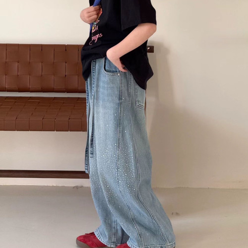 美妞之城女童洋气满钻版弯刀牛仔裤中大童亲子装2026春季新款童装 - 图3