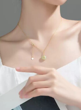 925纯银项链和田玉髓小巧平安扣吊坠送丈母娘长辈老婆闺蜜生日礼