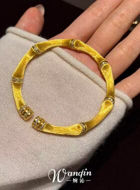 「竹报平安」新中式金色竹节手镯缎面丝绸设计感独特手饰2026新