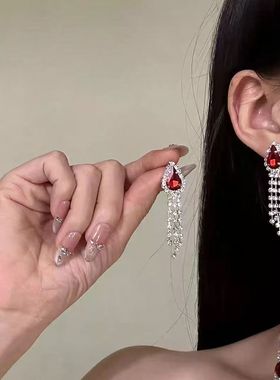 【迷迭盛宴】满钻轻奢红色项链晚礼服套装锁骨链耳钉2025新款颈链