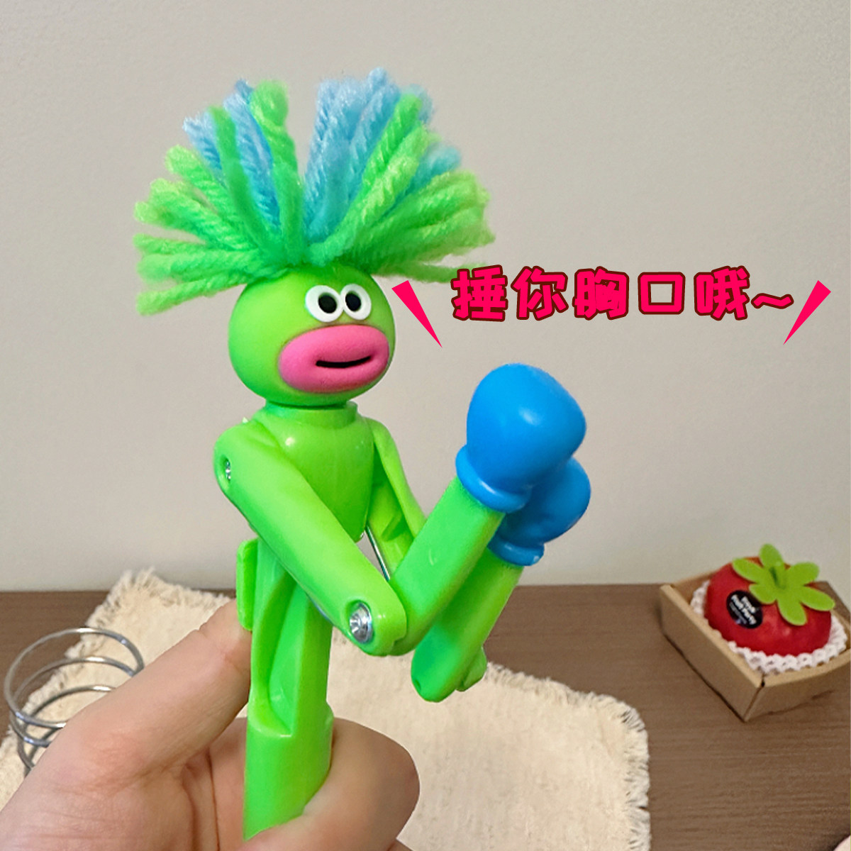 New style explosive boxing pen with cute cartoon shape
