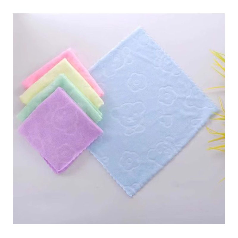 卡通压花小熊五彩印花小盖巾