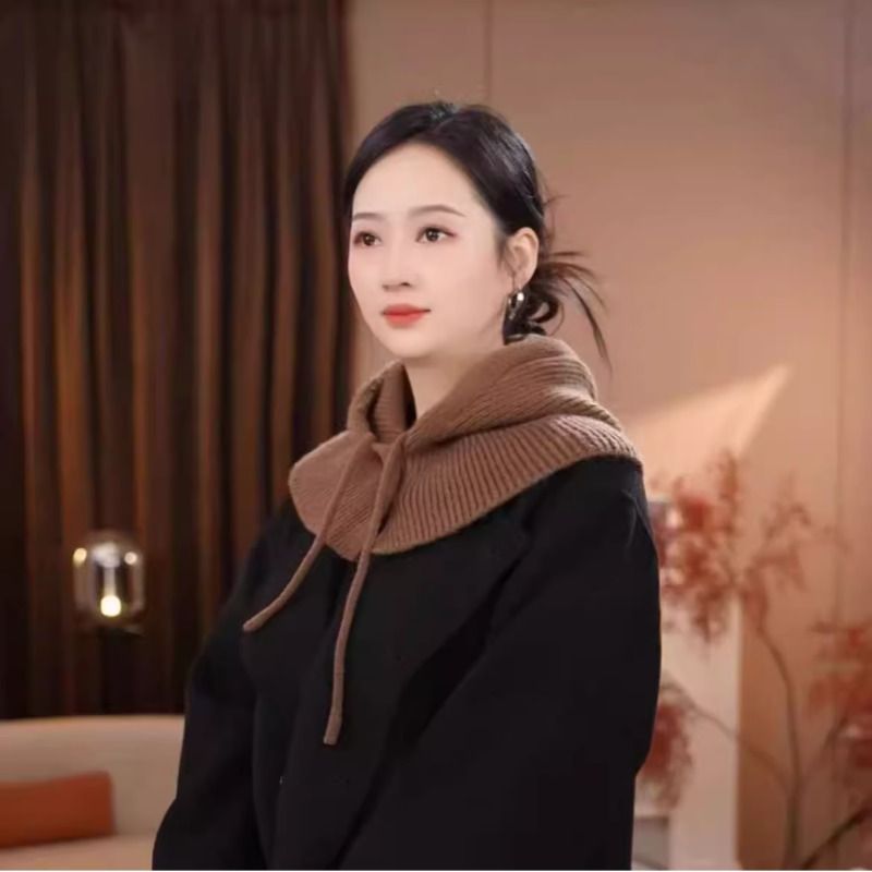 2025年新款纯色毛线帽子围脖一体护颈女秋冬加厚针织连帽围巾带扣 - 图0