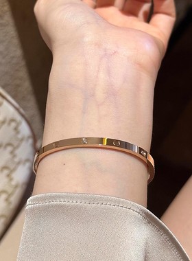 手镯满天星轻奢女18K玫瑰金高版本高级感不掉色手环螺丝love镀金