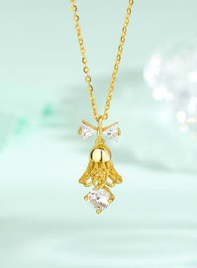 s925纯银圣诞铃铛项链女立体镶锆石小众设计感淑女优雅锁骨链博主