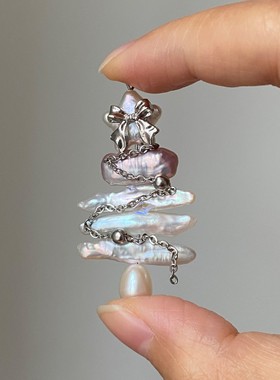 圣诞树珍珠蝴蝶结吊坠小众独特时尚精致轻奢百搭大衣毛衣项链吊坠