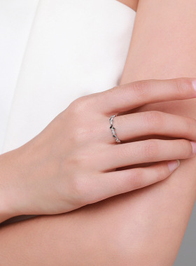 新款S925纯银微镶蝴蝶情侣戒指日韩小众设计小清新男女对戒银饰