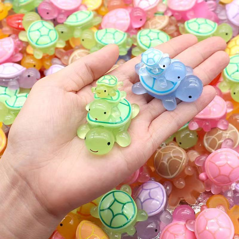 【2个】夜光小乌龟树脂装饰摆件