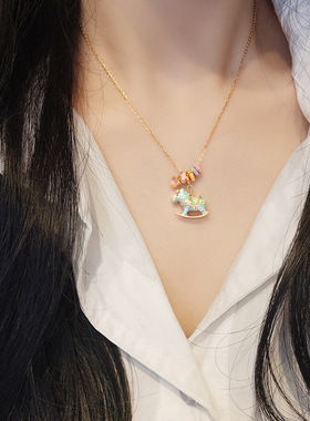 s925纯银珐琅木马项链女高级感轻奢小众黄金马卡龙欢乐摇摇小木马