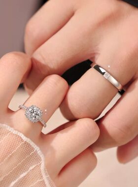 小方糖仿真莫桑石钻戒