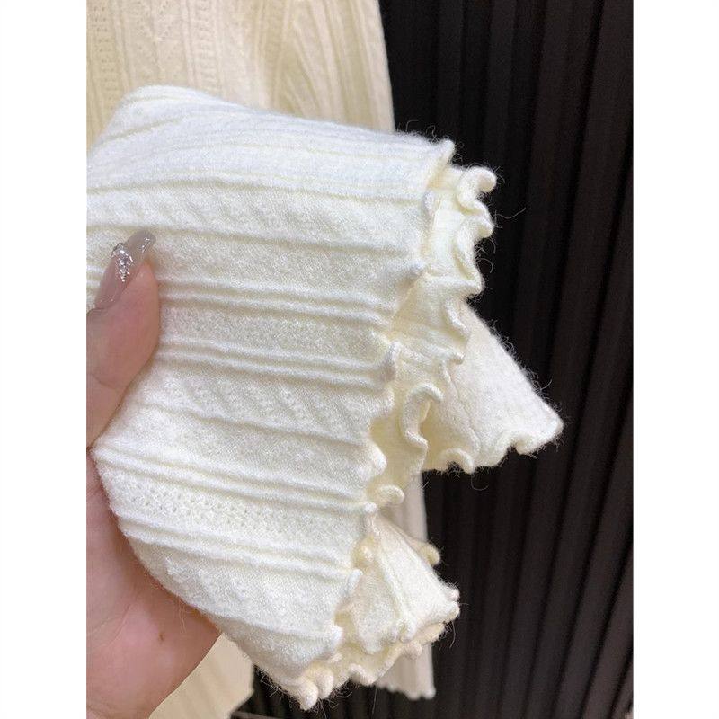 半高领洋气木耳边打底衫女早春秋冬季肌理感针织毛衣大码内搭上衣,淘宝优惠券,粉丝福利购,淘宝优惠卷