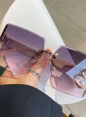 ELMER/爱尔玛方形无框切边太阳镜