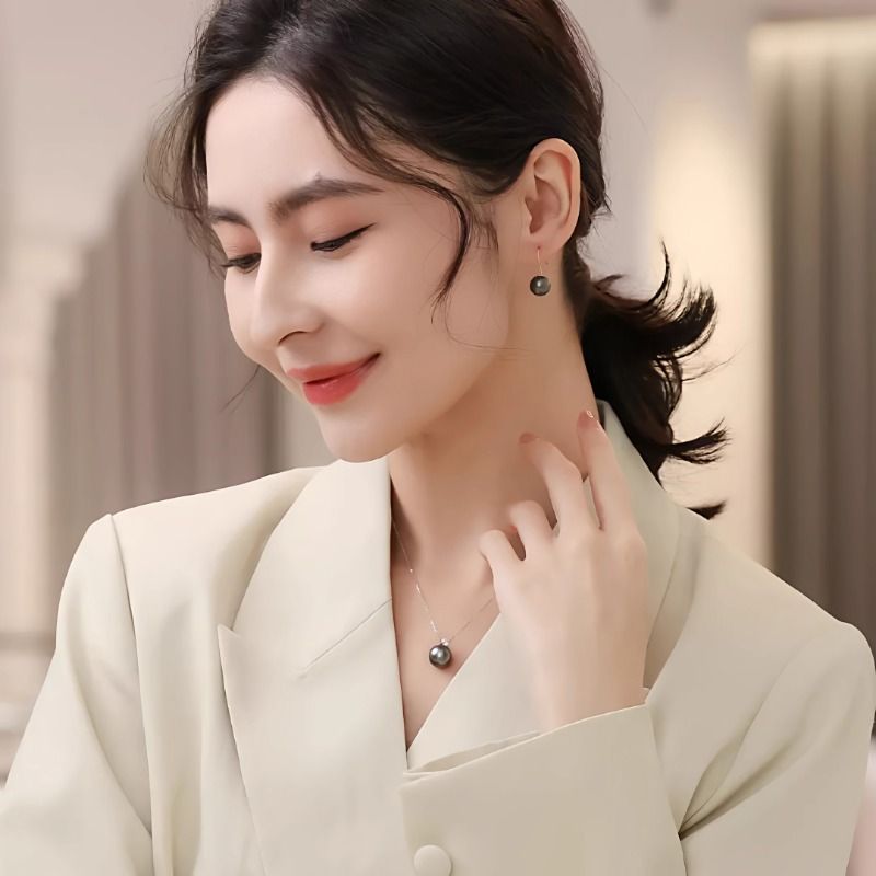 梵宝雅阁海水黑珍珠吊坠女S925银大溪地正圆强光王妃项链气质礼物 - 图1