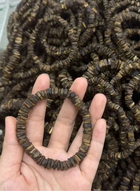 沉香碎银子手串寓意财运亨通