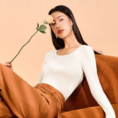 顶瓜瓜方领保暖内衣女2025年秋冬新款无痕打底衫内搭肌底衣上衣