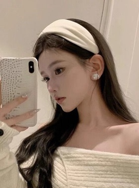 绒面宽边简约高颅顶发箍发饰女高级感洗脸头箍发卡发带潮短发千金