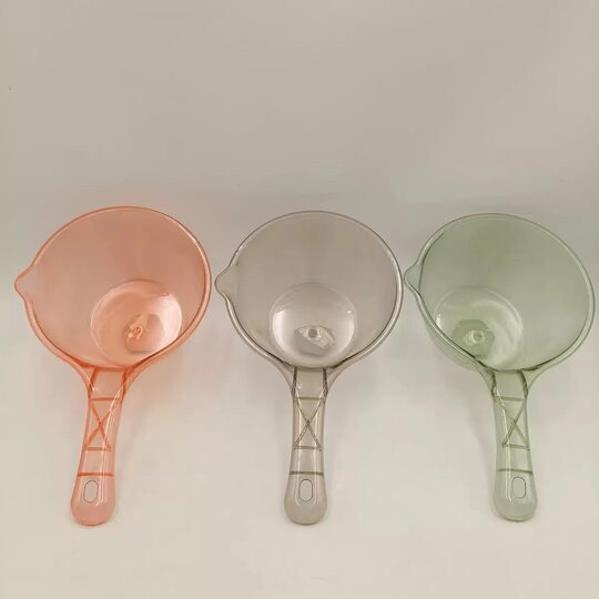 Household plastic water scoop