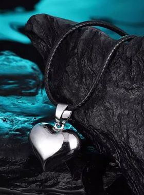 爱心吊坠毛衣链女抽拉可调节配饰