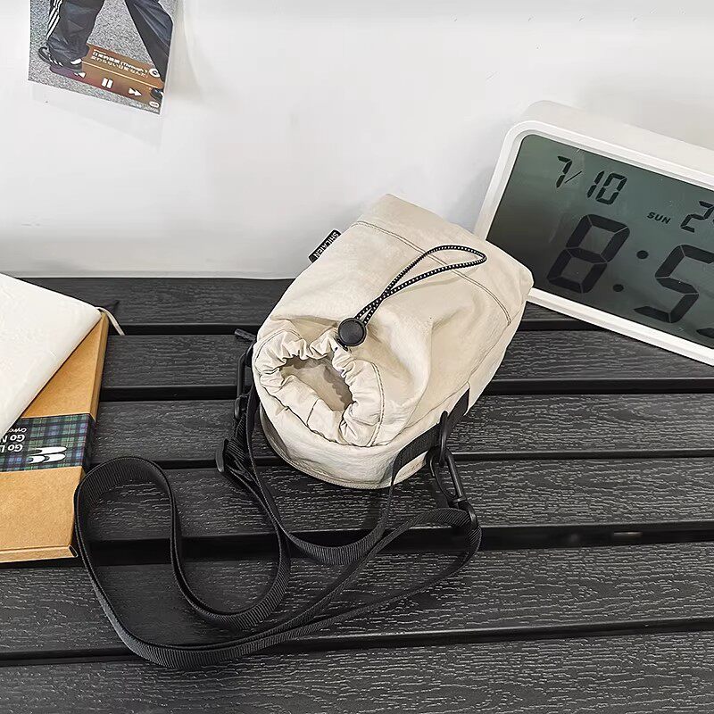 Outdoor hiking portable water bottle mobile phone bag lightweight crossbody small bag sports multi-functional portable small bag