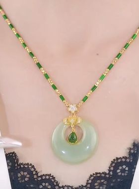 水滴之心仿和田玉细糯大公主扣率项链吊坠小众设计吊坠送妈妈礼物