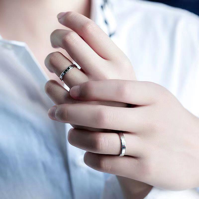 戒指男女小众设计ins潮简约钛钢素圈食指指环尾戒情侣对戒自律